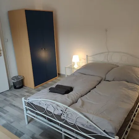 Schoenes Einfaches Zentrales Zimmer In Oldenburg Exterior photo